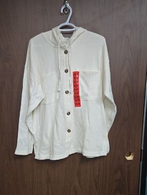 Roxy Size M Ivory Waffle Knit Button Down Shacket